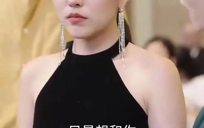 闪婚契约:高冷女总裁的意外真爱之旅